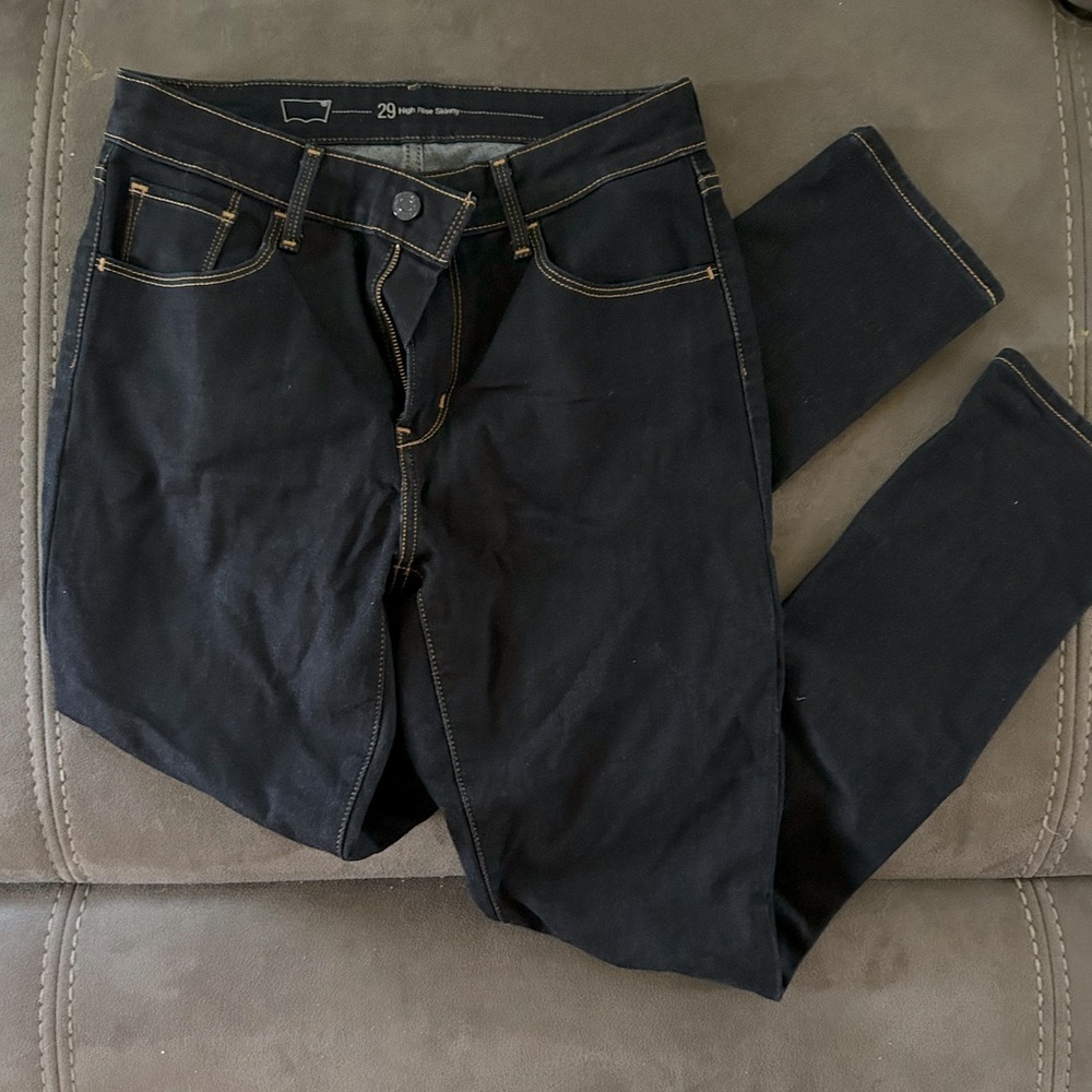 Levi women’s straight leg jeans
